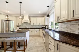 155 Parker Ln, Ludlow, MA 01056 - Photo 9