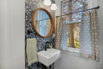 200 Main, Sandwich, MA 02563 - Photo 19