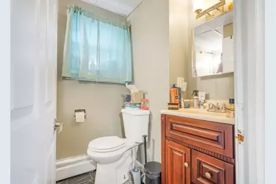 39 Highland St, Pawtucket, RI 02860 - Photo 7
