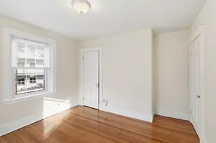 17 Greenleaf St, Quincy, MA 02169 - Photo 15