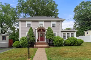 20 Rowe St, Milton, MA 02186 - Photo 1