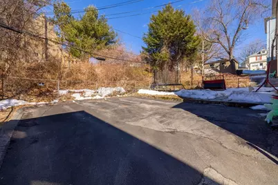 17 5th Ave #1, Worcester, MA 01607 - Photo 31