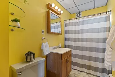 17 5th Ave #1, Worcester, MA 01607 - Photo 11