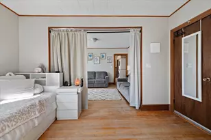 17 Fifth Ave, Worcester, MA 01607 - Photo 9