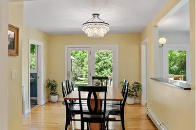27 Oak Ave, Lunenburg, MA 01462 - Photo 5