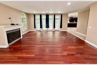 41 Thresher Rd, Hampden, MA 01036 - Photo 3