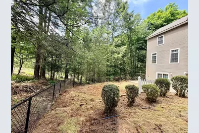 41 Thresher Rd, Hampden, MA 01036 - Photo 27