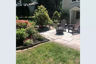 131 Prospect St, Wakefield, MA 01880 - Photo 13
