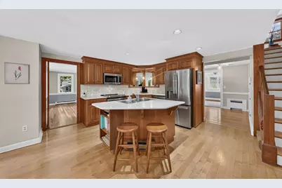 131 Prospect St, Wakefield, MA 01880 - Photo 17