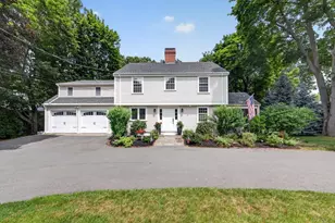 131 Prospect St, Wakefield, MA 01880 - Photo 1