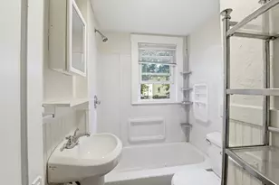 60 Raycroft St, Quincy, MA 02169 - Photo 11