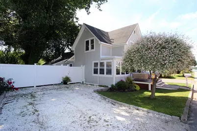 22 Maple Street, Wareham, MA 02571 - Photo 7