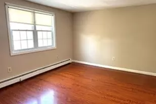 305 Pine St, Lowell, MA 01851 - Photo 7