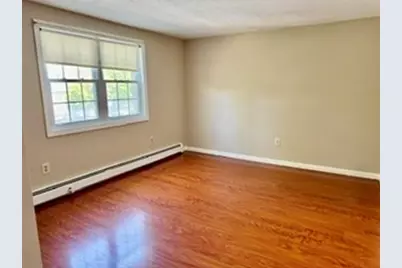 305 Pine St #12, Lowell, MA 01851 - Photo 9