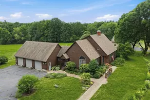 51 Coleman Rd, Southampton, MA 01073 - Photo 3
