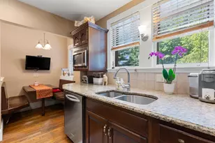 114 S Border Rd, Medford, MA 02155 - Photo 15