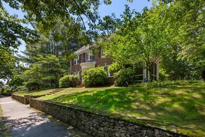 114 South Border Road, Medford, MA 02155 - Photo 33