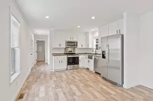 1990 Mass Ave, Lunenburg, MA 01462 - Photo 5