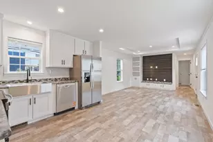 1990 Mass Ave, Lunenburg, MA 01462 - Photo 3