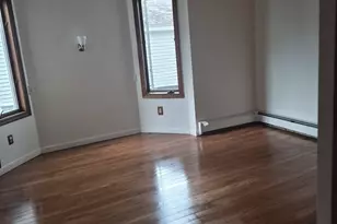 16 Ashland St, Malden, MA 02148 - Photo 5