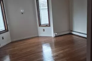 16 Ashland St, Malden, MA 02148 - Photo 5