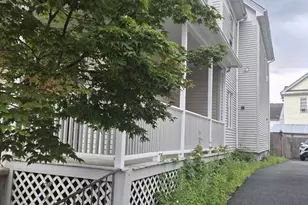 16 Ashland St, Malden, MA 02148 - Photo 11