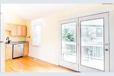 9 G St, Boston, MA 02127 - Photo 7