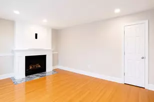 9 G St, Boston, MA 02127 - Photo 5