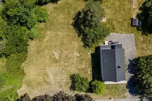 1128 Old Plainville Rd, New Bedford, MA 02745 - Photo 3