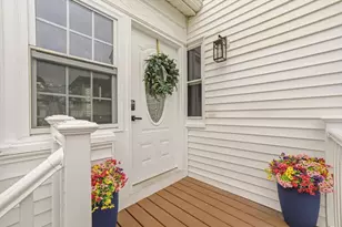 64 Garfield Ave, Woburn, MA 01801 - Photo 5