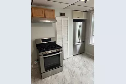 11 Bourne St #2, Worcester, MA 01606 - Photo 11