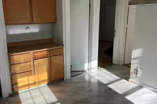 11 Bourne St, Worcester, MA 01606 - Photo 13