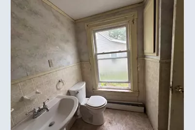 15 Blodgett Street, Orange, MA 01364 - Photo 9