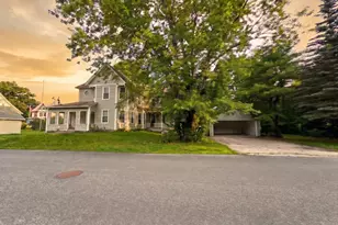 15 Blodgett St, Orange, MA 01364 - Photo 3