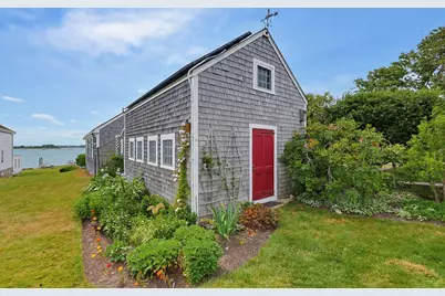 2037 Main Rd, Westport, MA 02791 - Photo 27