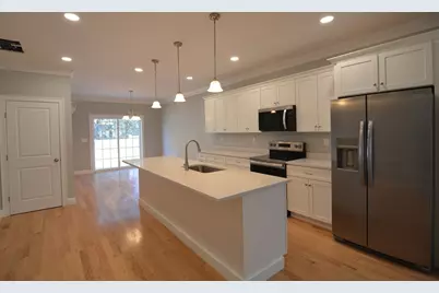 1 Depot Street Ext #5, Townsend, MA 01469 - Photo 7