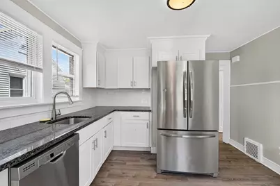 65-67 Lawn St #2, Quincy, MA 02169 - Photo 7