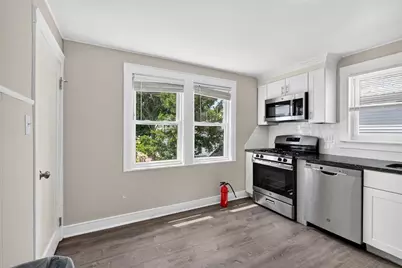 65-67 Lawn St #2, Quincy, MA 02169 - Photo 5