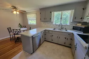 9 Cold Spring Rd, North Reading, MA 01864 - Photo 5