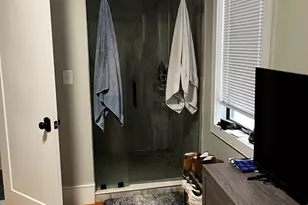 914 E Broadway, Boston, MA 02127 - Photo 13