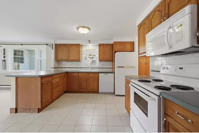 21 Janet Cir #2, Shrewsbury, MA 01545 - Photo 9