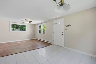 21 Janet Cir, Shrewsbury, MA 01545 - Photo 3