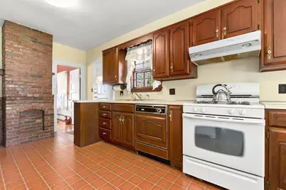 109-111 Liberty St, Danvers, MA 01923 - Photo 13