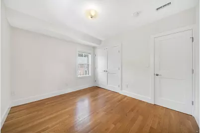 2 Kenway St, Cambridge, MA 02138 - Photo 19