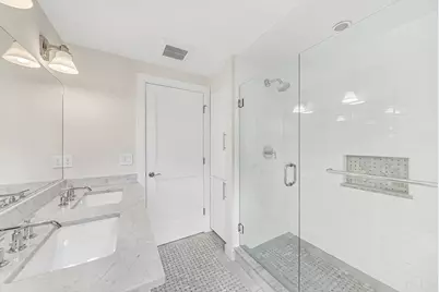 2 Kenway St, Cambridge, MA 02138 - Photo 17