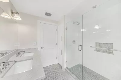 2 Kenway St, Cambridge, MA 02138 - Photo 17