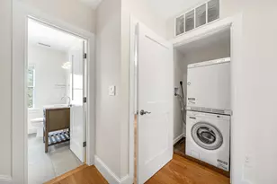2 Kenway St, Cambridge, MA 02138 - Photo 21