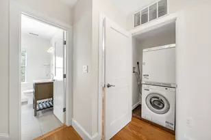 2 Kenway St, Cambridge, MA 02138 - Photo 21