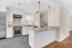 2 Kenway St, Cambridge, MA 02138 - Photo 9