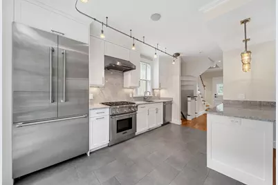 2 Kenway St, Cambridge, MA 02138 - Photo 11